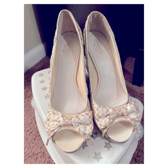 Coach Wedges - Picture 3 of 4